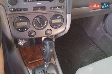 Седан Nissan Primera 2001 в Білгороді-Дністровському