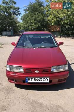 Седан Nissan Primera 1995 в Южному