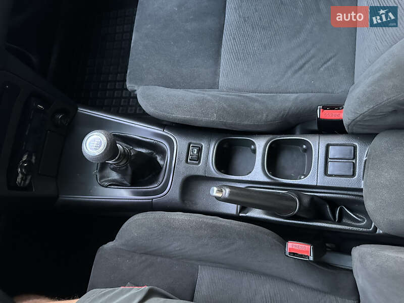 Седан Nissan Primera 2003 в Днепре фото 34 Седан Nissan Primera 2003 в Днепре