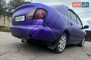 Лифтбек Nissan Primera 2001 в Херсоне