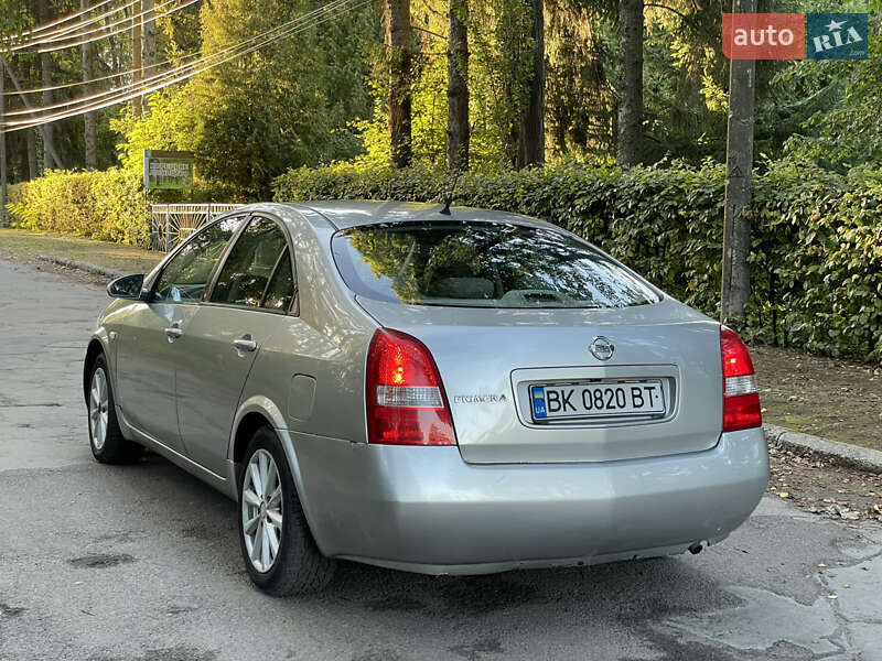 Седан Nissan Primera 2006 в Корце