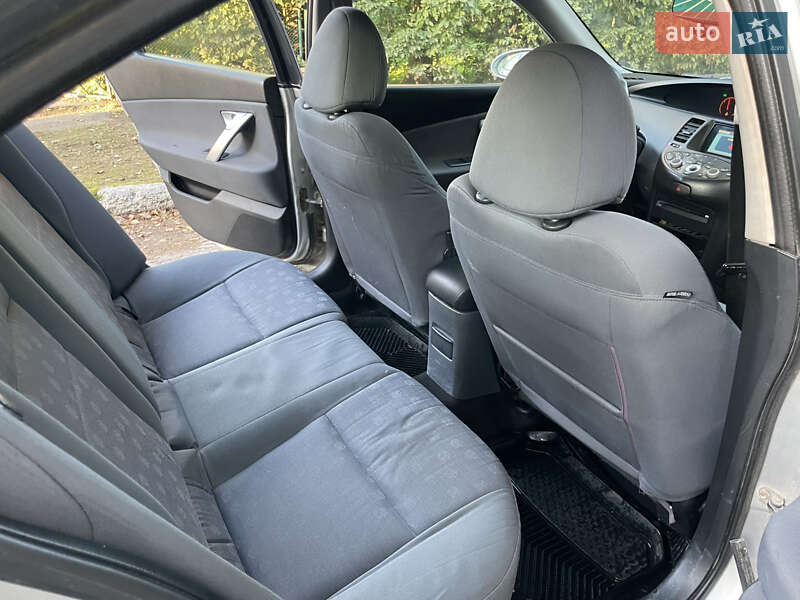 Седан Nissan Primera 2006 в Корце