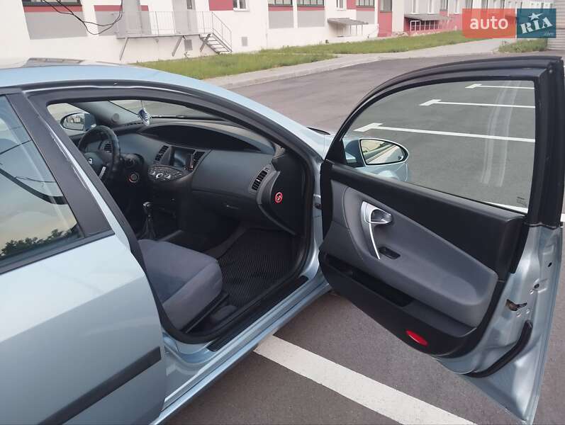 Седан Nissan Primera 2004 в Кременчуці