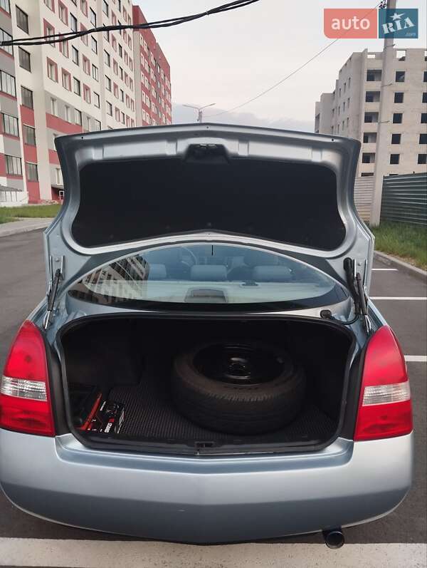 Седан Nissan Primera 2004 в Кременчуці
