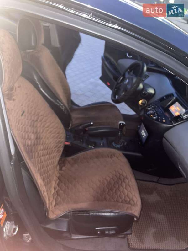 Седан Nissan Primera 2002 в Киеве