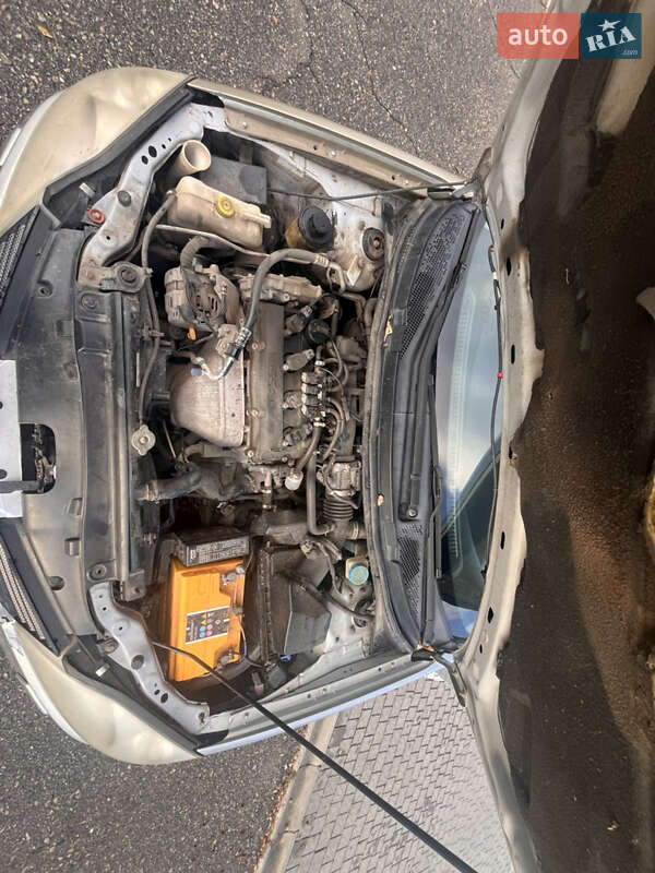 Седан Nissan Primera 2003 в Запорожье фото 23 Седан Nissan Primera 2003 в Запорожье