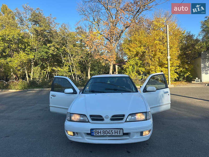 Nissan Primera 1998 Nissan Primera 1998