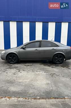 Седан Nissan Primera 2003 в 
