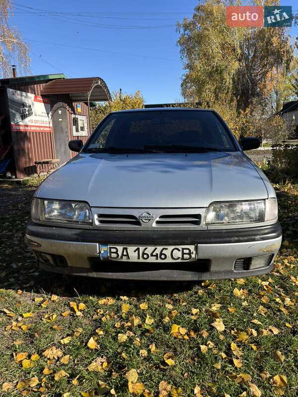 Nissan Primera 1993