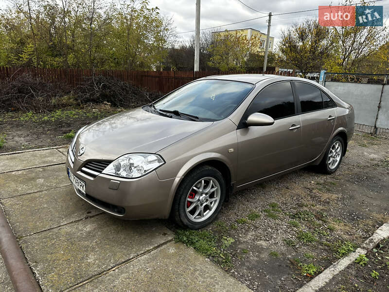 Nissan Primera 2006