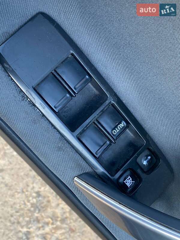 Ліфтбек Nissan Primera 2006 в Києві