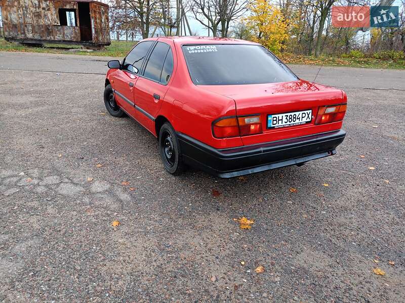 Седан Nissan Primera 1990 в Граденицах фото 11 Седан Nissan Primera 1990 в Граденицах