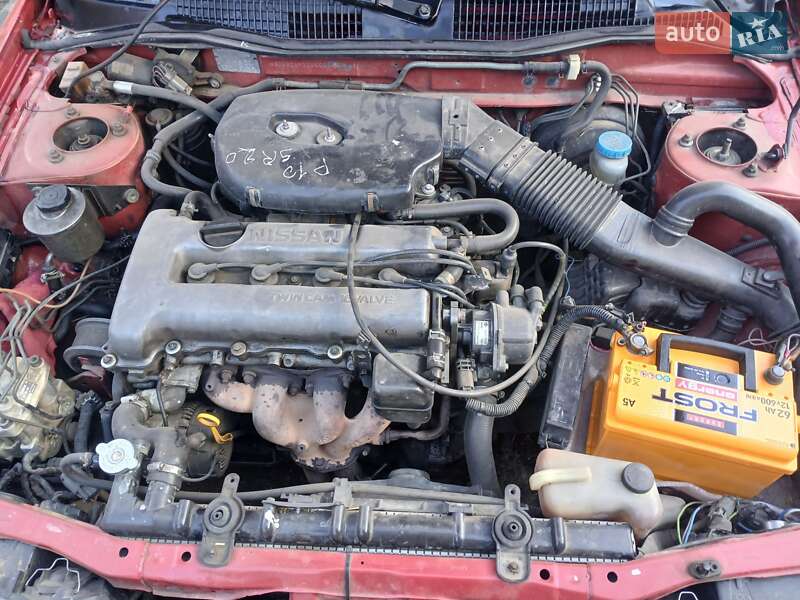 Седан Nissan Primera 1990 в Сарате