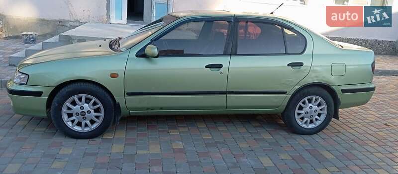 Седан Nissan Primera 1997 в Одесі