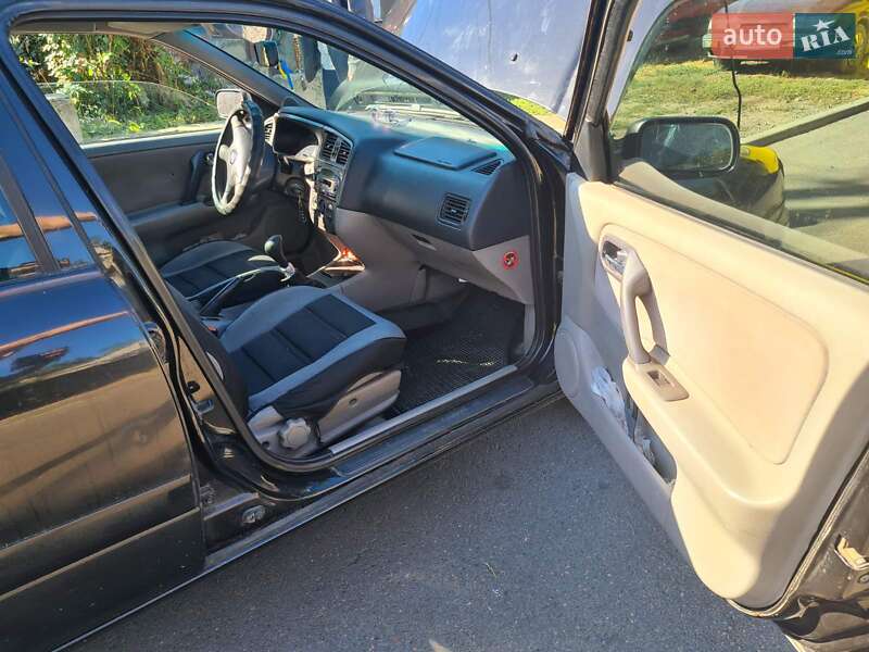 Лифтбек Nissan Primera 2001 в Одессе фото 5 Лифтбек Nissan Primera 2001 в Одессе