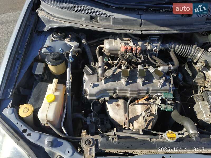 Седан Nissan Primera 2004 в Києві фото 64 Седан Nissan Primera 2004 в Києві