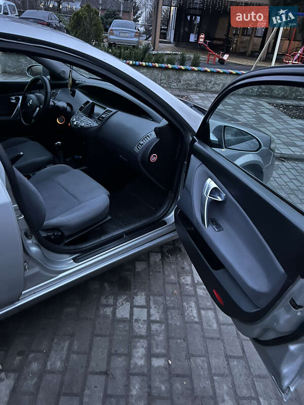 Седан Nissan Primera 2006 в Опошне