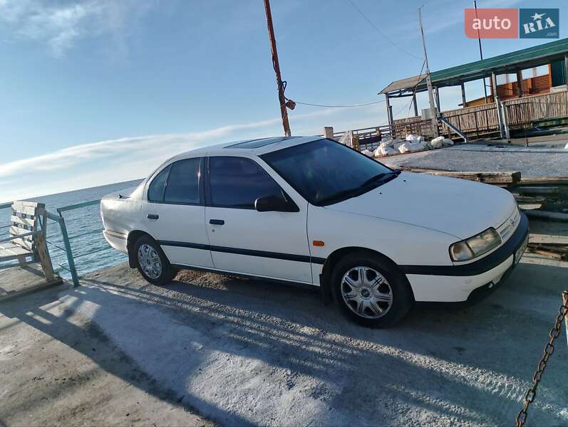 Седан Nissan Primera 1992 в Одессе