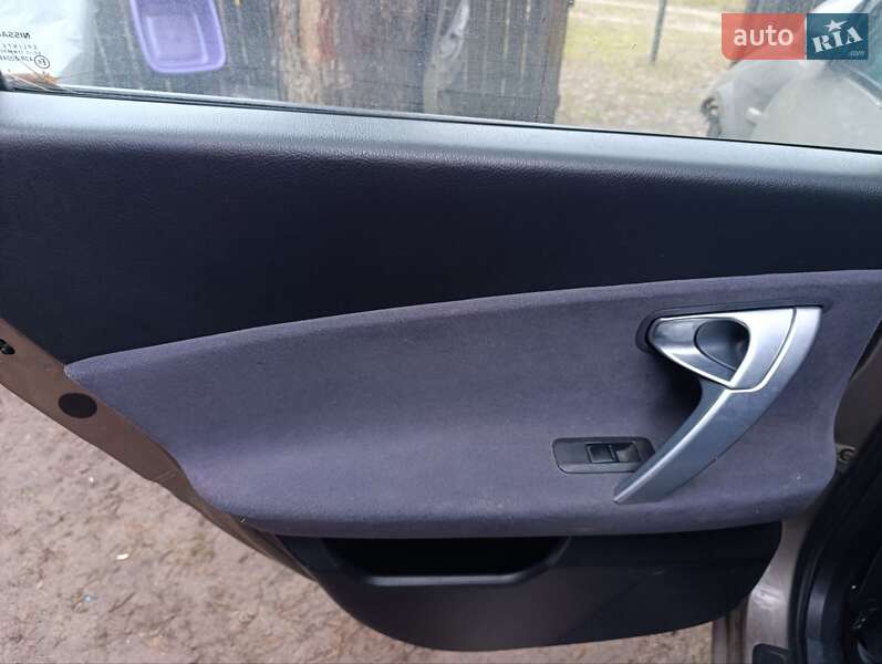 Універсал Nissan Primera 2005 в Бородянці