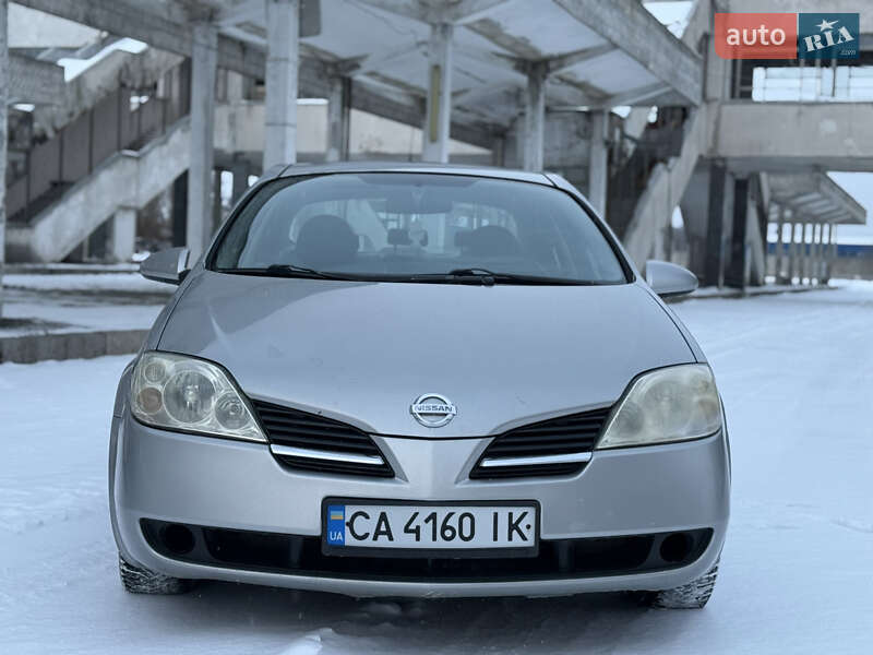 Седан Nissan Primera 2003 в Черкасах