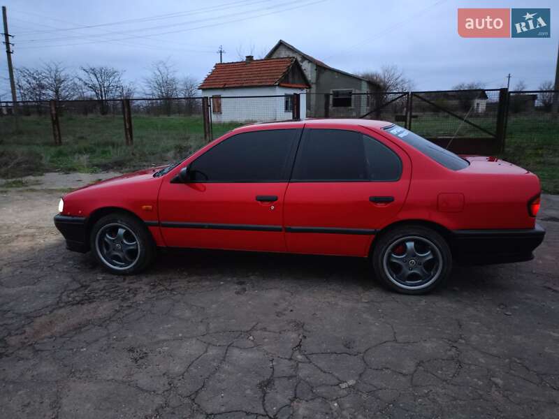 Седан Nissan Primera 1990 в Кучургане