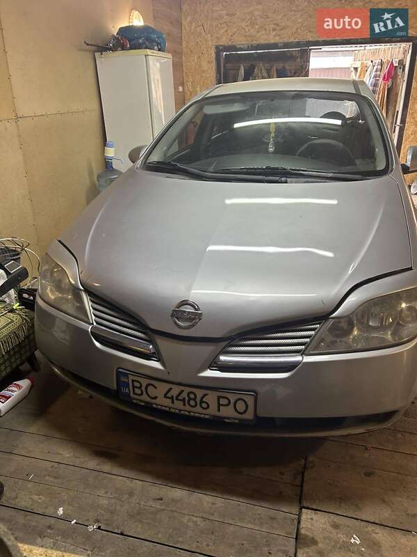 Nissan Primera 2003