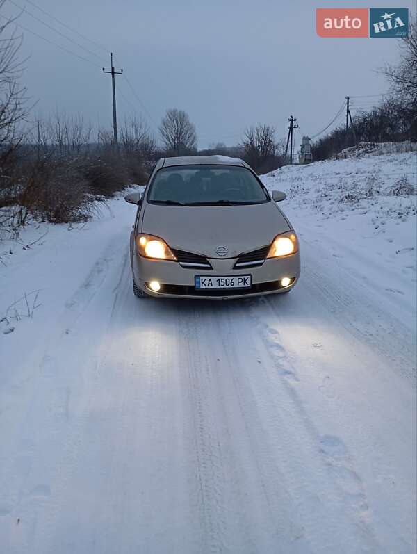 Nissan Primera 2003
