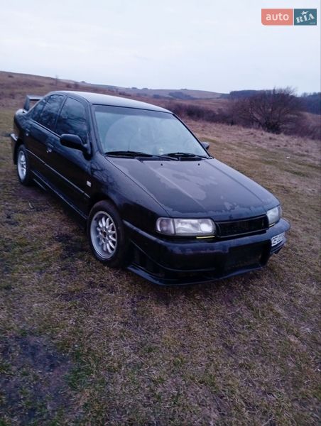 Nissan Primera 1992