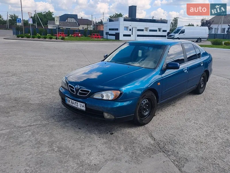 Nissan Primera 2000
