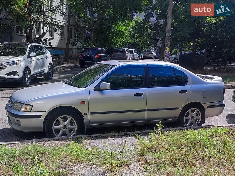 Nissan Primera 1997