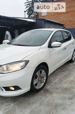 Хэтчбек Nissan Pulsar 2015 в Чернигове