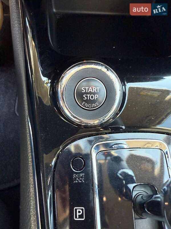 Хэтчбек Nissan Pulsar 2016 в Ужгороде