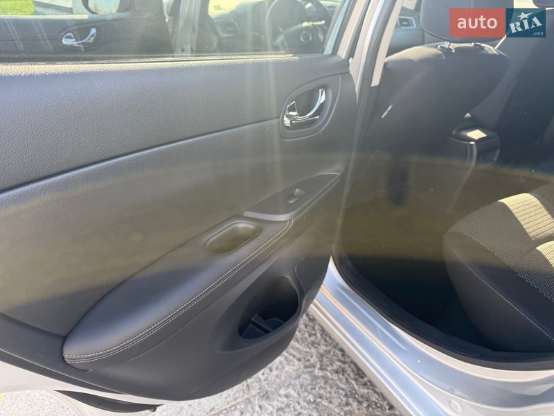 Хэтчбек Nissan Pulsar 2016 в Ужгороде