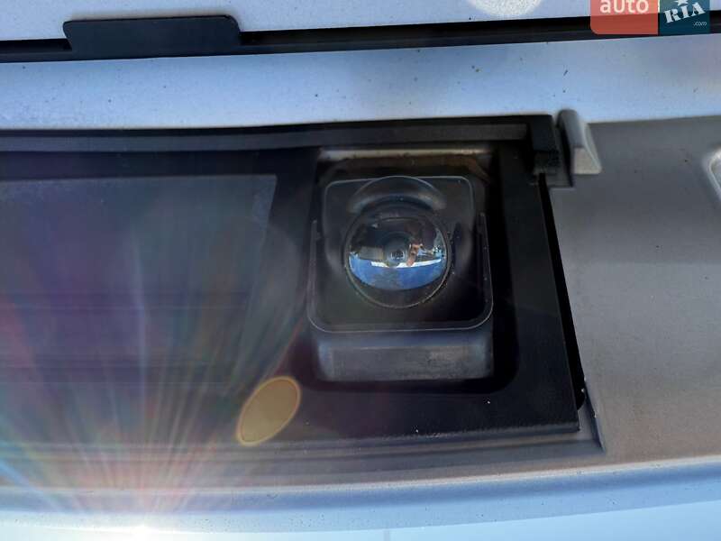 Хэтчбек Nissan Pulsar 2016 в Ужгороде