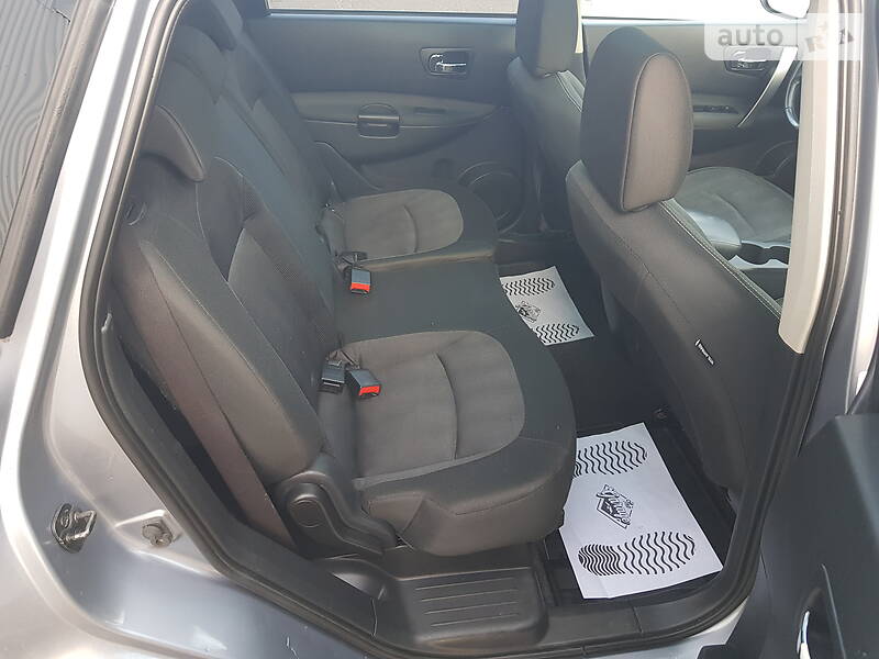 Універсал Nissan Qashqai+2 2010 в Луцьку