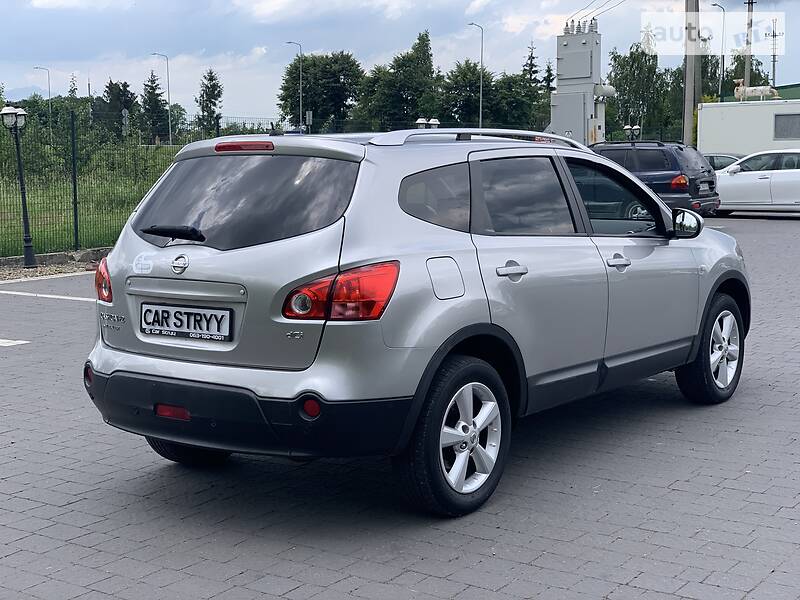 Позашляховик / Кросовер Nissan Qashqai+2 2009 в Стрию