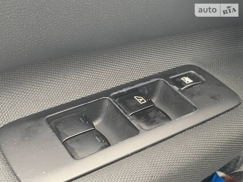 Позашляховик / Кросовер Nissan Qashqai+2 2009 в Стрию