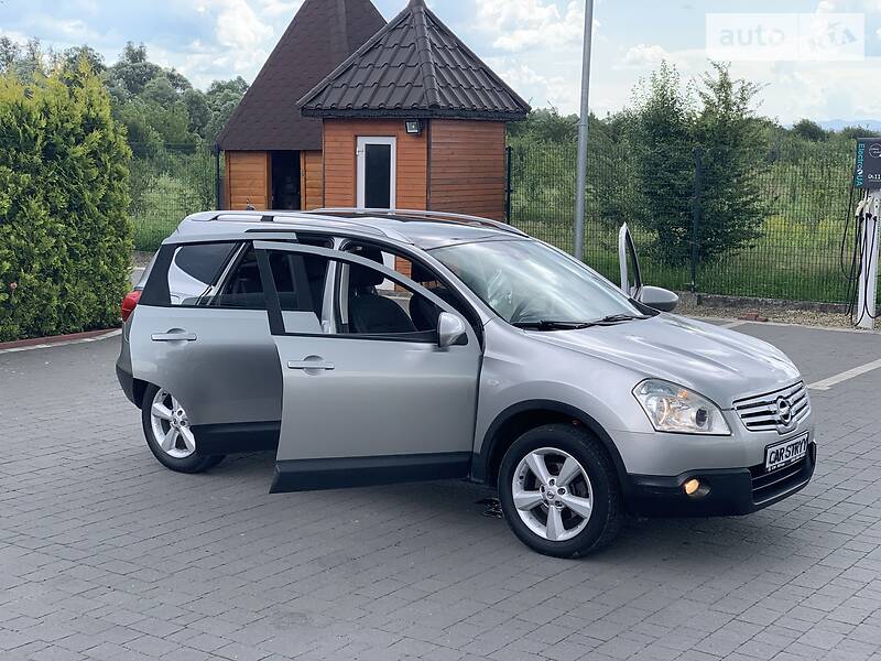 Позашляховик / Кросовер Nissan Qashqai+2 2009 в Стрию