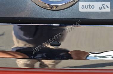 Внедорожник / Кроссовер Nissan Qashqai+2 2011 в 