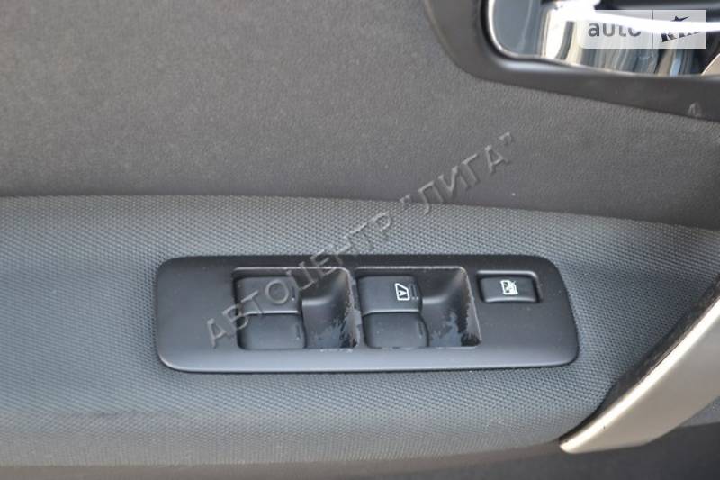 Внедорожник / Кроссовер Nissan Qashqai+2 2011 в Хмельницком фото 67 Внедорожник / Кроссовер Nissan Qashqai+2 2011 в Хмельницком