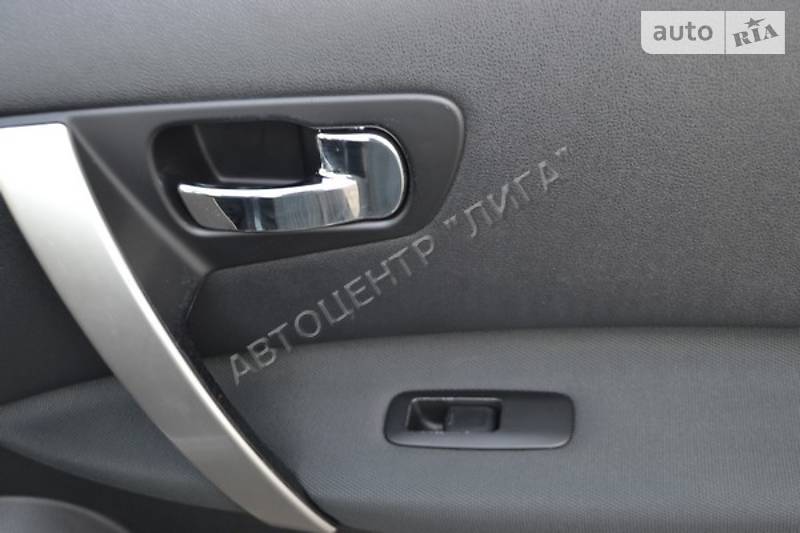 Внедорожник / Кроссовер Nissan Qashqai+2 2011 в Хмельницком фото 112 Внедорожник / Кроссовер Nissan Qashqai+2 2011 в Хмельницком