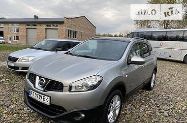 Nissan Qashqai+2 2010