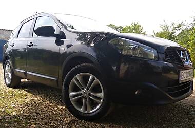 Внедорожник / Кроссовер Nissan Qashqai+2 2011 в Городке