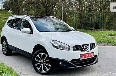 Позашляховик / Кросовер Nissan Qashqai+2 2011 в Трускавці