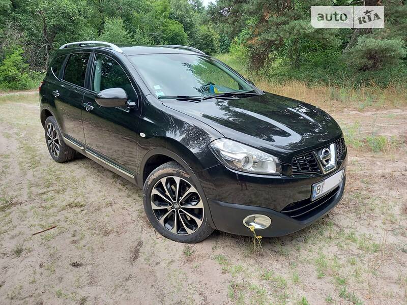 Позашляховик / Кросовер Nissan Qashqai+2 2011 в Полтаві