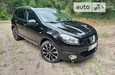 Nissan Qashqai+2 2011