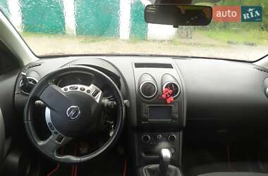 Внедорожник / Кроссовер Nissan Qashqai+2 2013 в Чемеровцах