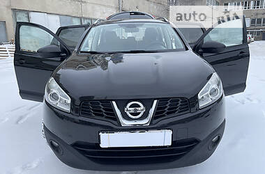 Внедорожник / Кроссовер Nissan Qashqai+2 2010 в Львове