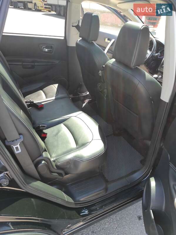 Позашляховик / Кросовер Nissan Qashqai+2 2011 в Рівному