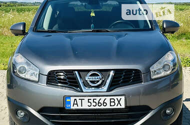 Nissan Qashqai+2 2012